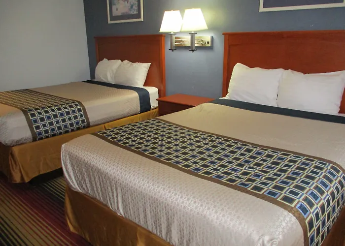Travelodge By Wyndham Spirit Lake/Okoboji