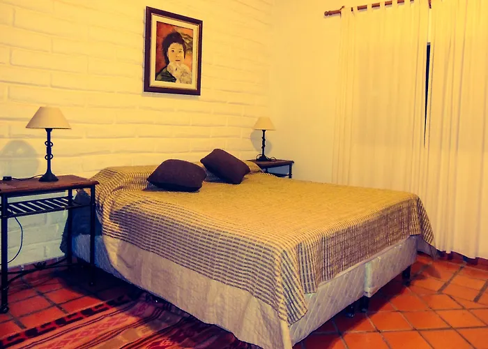Hostal Tierra De Vinos