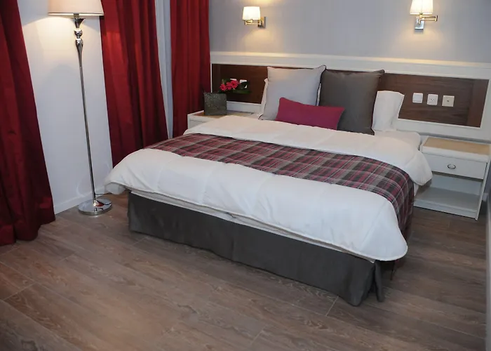 Tabar Hotel