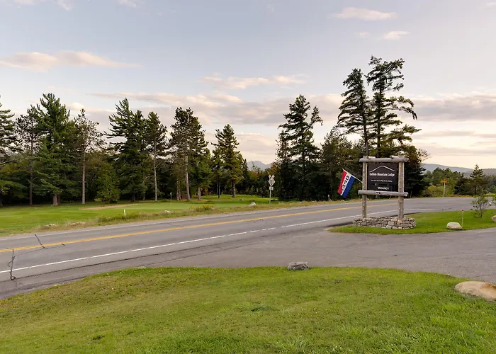 Cobble Mountain Lodge
