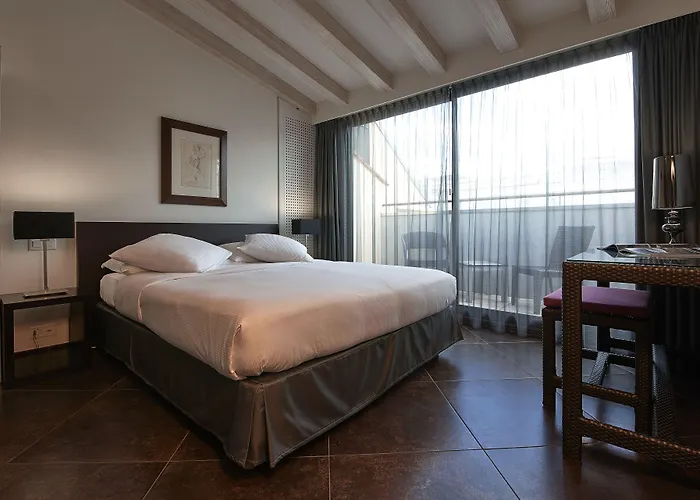 Hotel D'Alleves