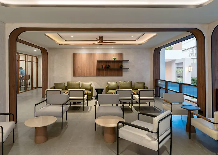 Panmanee Hotel-Newly Renovated