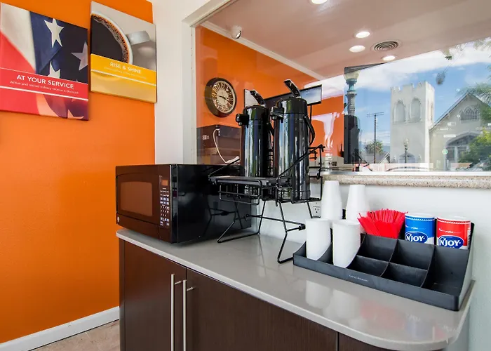 Motel 6-San Bernardino, Ca - Downtown