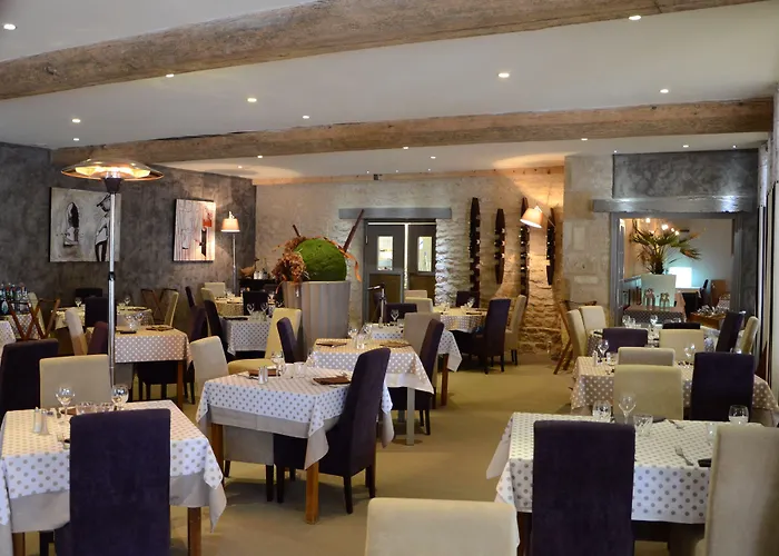 Logis Hotel Restaurant Saint Romain