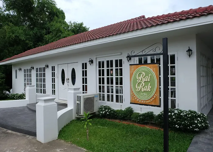 Royal Princess City Lamphun Hotel