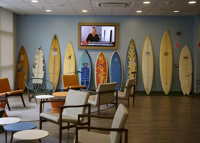 Golden Tulip Guarujá - Antigo Delphin Surf Hotel