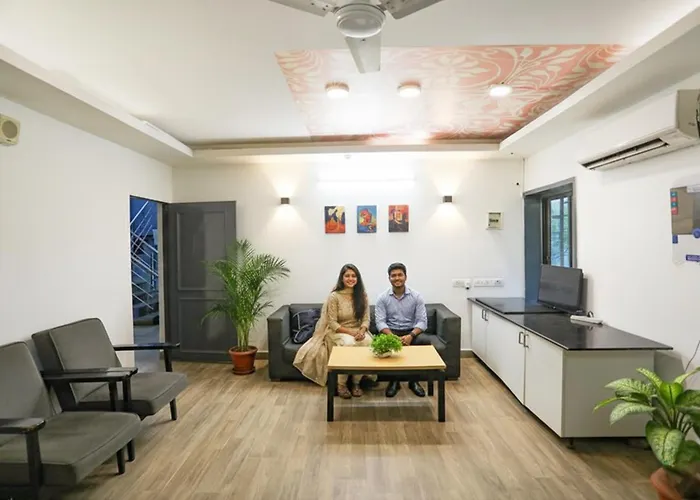 Fabhotel F9 Noida Sector 51