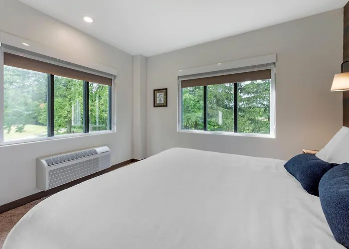 The Cranberry, An Ascend Collection Hotel