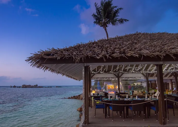 Le Nautique Waterfront Hotel La Digue