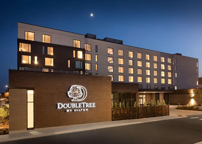Doubletree By Hilton Greeley At Lincoln Park