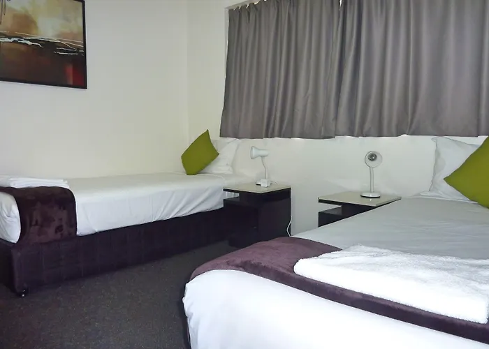 Jadran Motel & El Jays Holiday Lodge