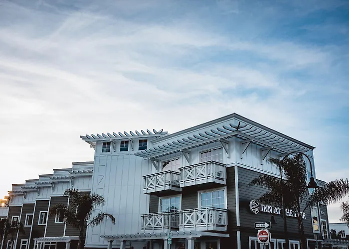 Inn At The Pier Pismo Beach, Curio Collection By Hilton
