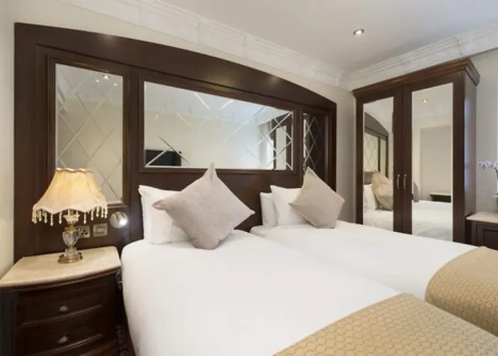 The George Street Hotel