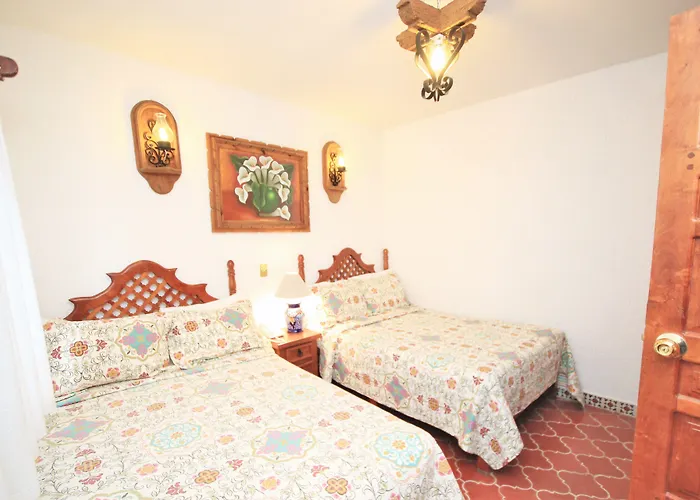 Hotel Meson Del Rosario