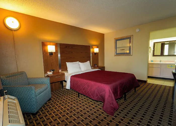 Red Carpet Inn And Suites