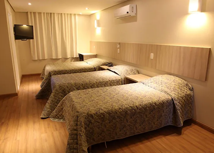 Golden Hotel - O Mais Central - Pet Friendly