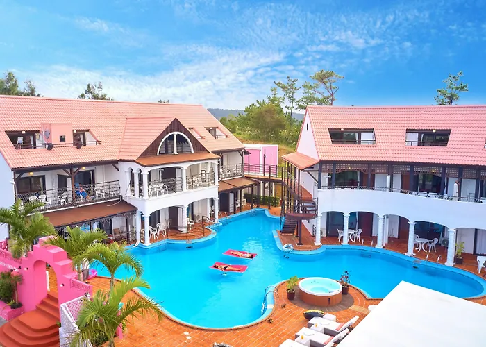 The Pool Resort Okinawa