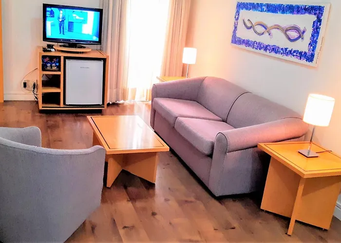 Cardum Hotel