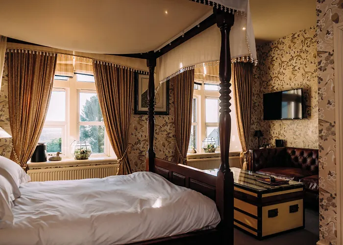 The Shireburn Arms