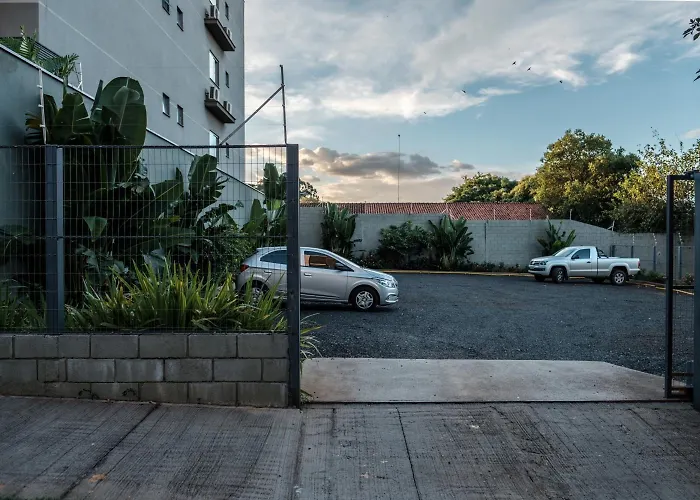 Ideali Hotel