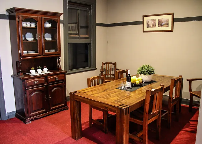 Bayview Hotel - Batemans Bay