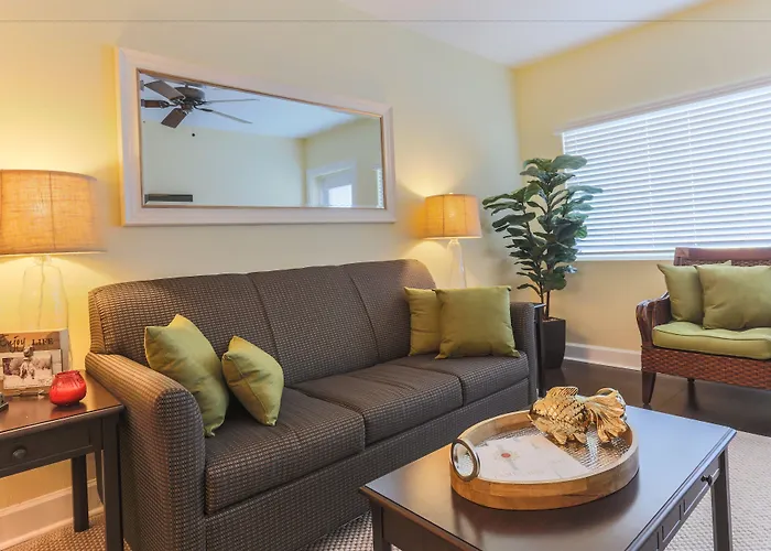 Harbourside Resort, A New Hotel Collection Property