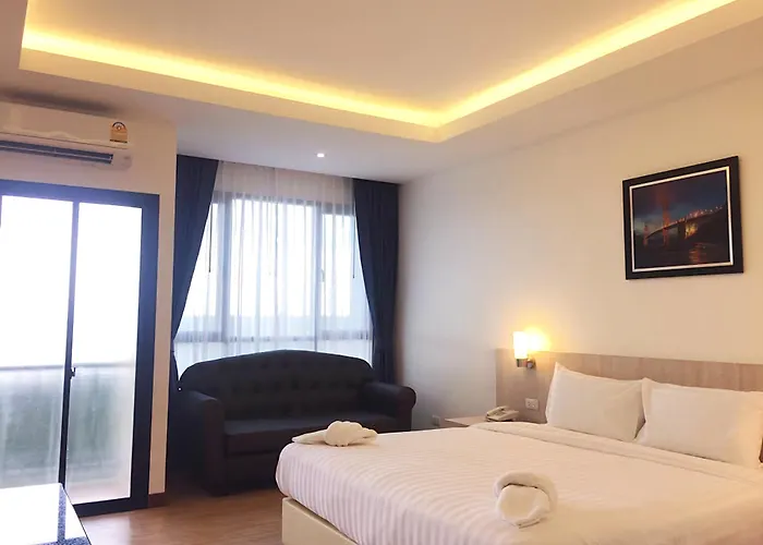 Orchid Riverview Hotel