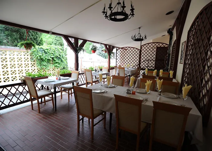 Hotel Minaret&Etterem