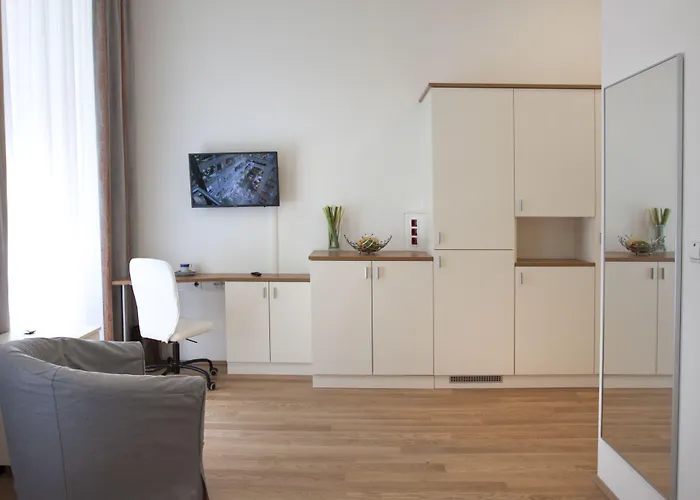 Riess City Rooms - Self Check-In