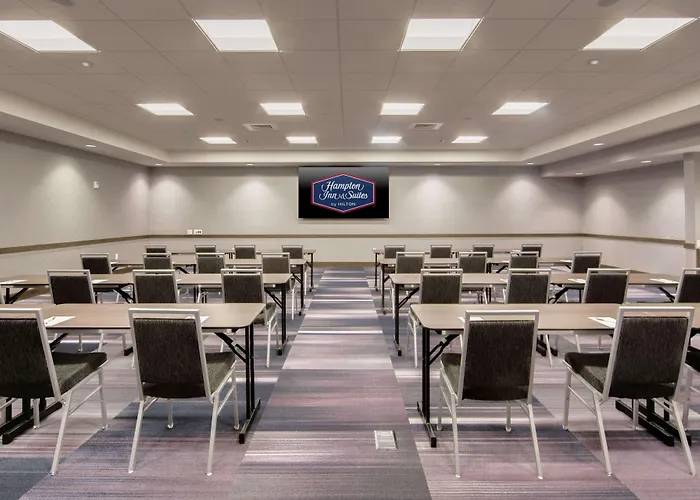 Hampton Inn & Suites Fort Worth Downtown
