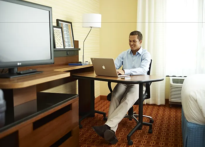 Fairfield Inn & Suites By Marriott Phoenix Tempe/Airport