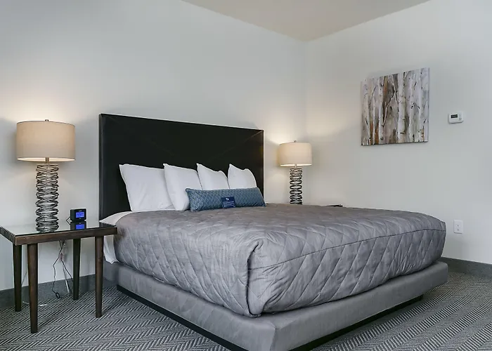 Silver Creek Hotel