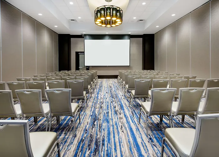 Embassy Suites By Hilton College Station