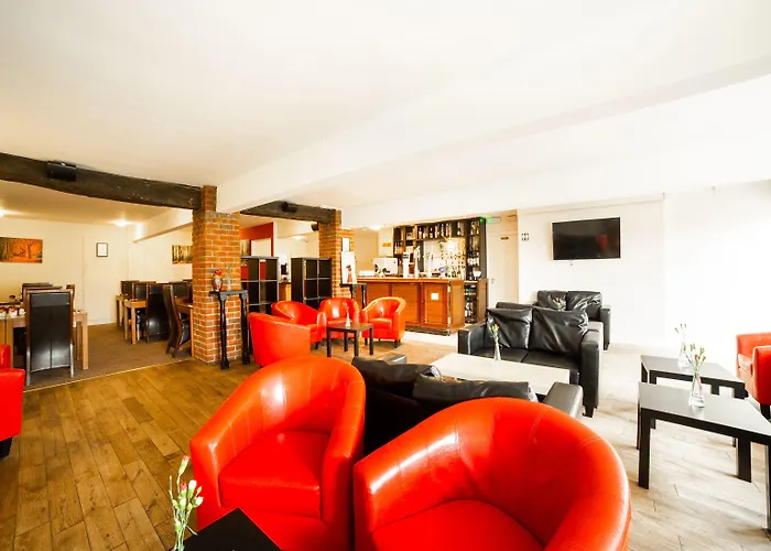 Oyo White Horse Lodge Hotel, East Thirsk