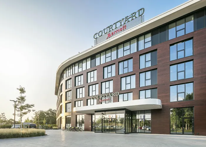 Courtyard By Marriott Wolfsburg