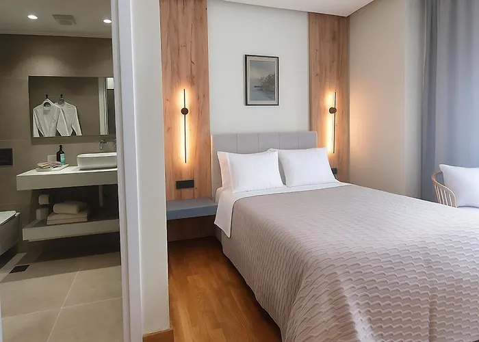 Elite Patras Suites