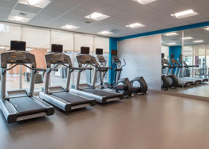 Fairfield Inn & Suites By Marriott St. Louis Westport