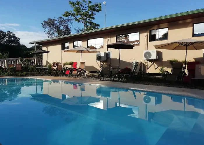 Hotel Margarita And Tour Operator Drake Bay