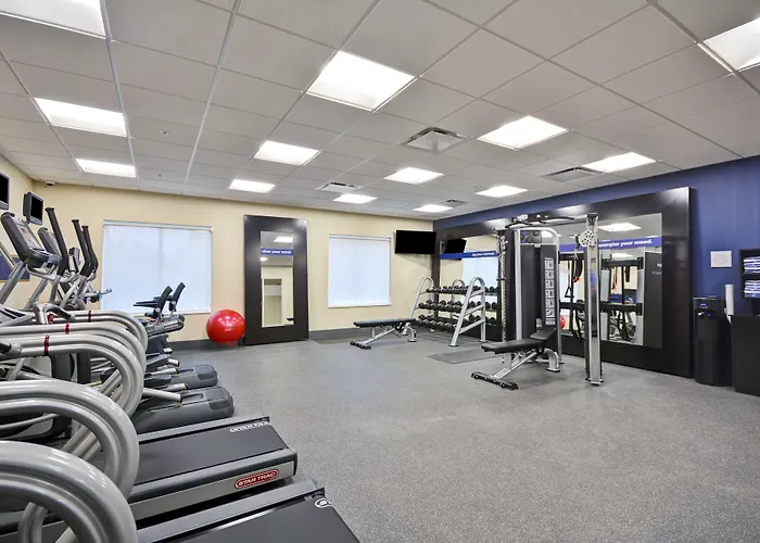 Hampton Inn Livonia Detroit