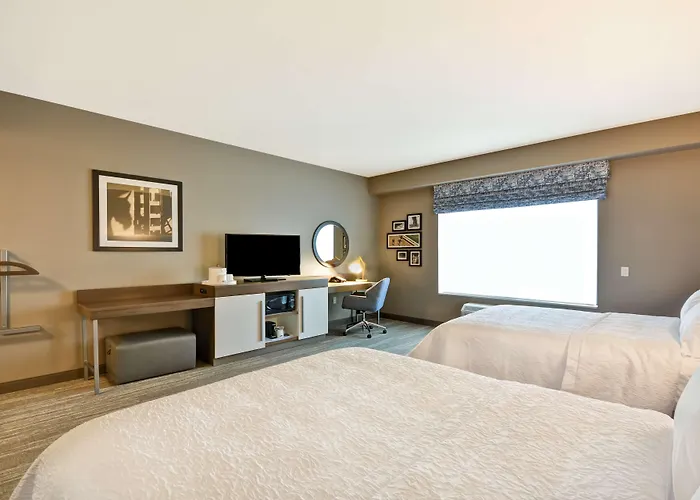 Hampton Inn Livonia Detroit