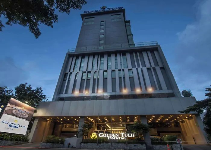 Golden Tulip Essential Makassar