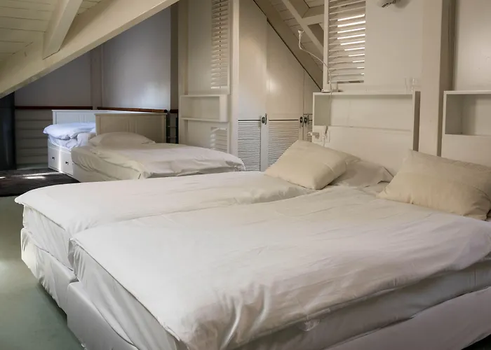 L'Hotel By Hostellerie Du Chateau