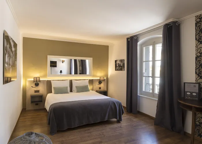 L'Hotel By Hostellerie Du Chateau