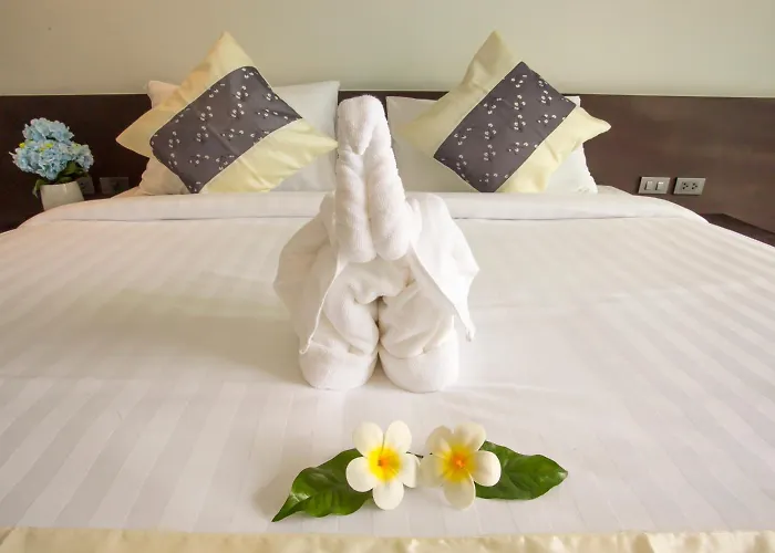 The Retreat Khaolak Resort - Sha Extra Plus