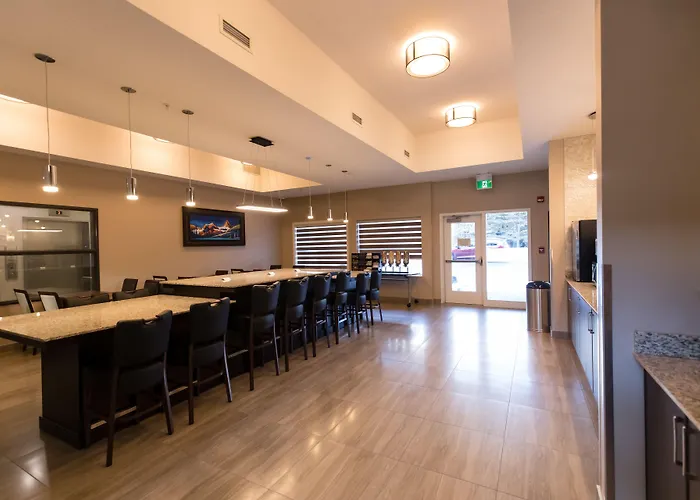 Super 8 By Wyndham Canmore