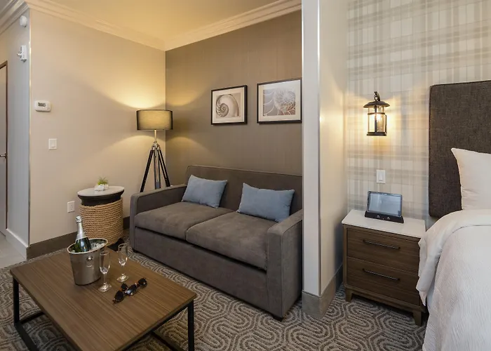 Aristocrat Hotel, BW Signature Collection