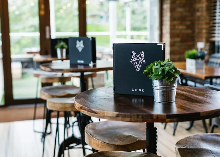 Siberia Bar & Hotel