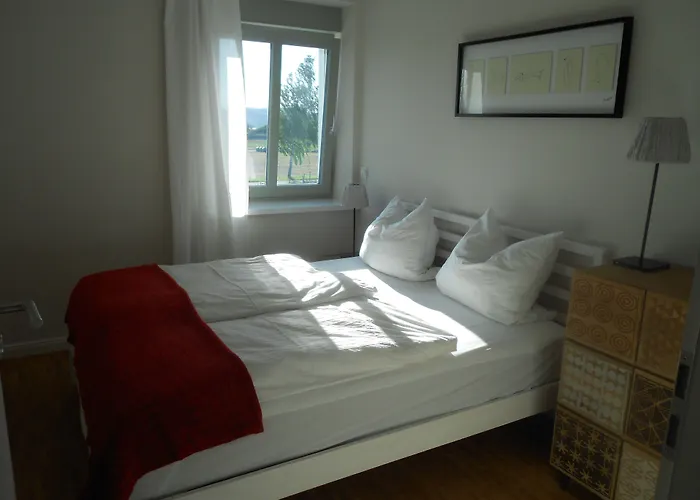 Haus & Hof Guest House Perl