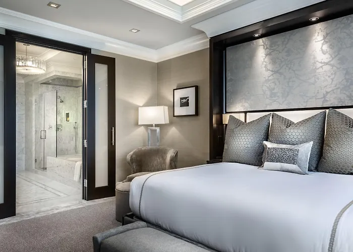 The Post Oak Hotel At Uptown Houston