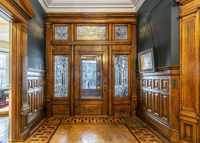 Ryan Mansion